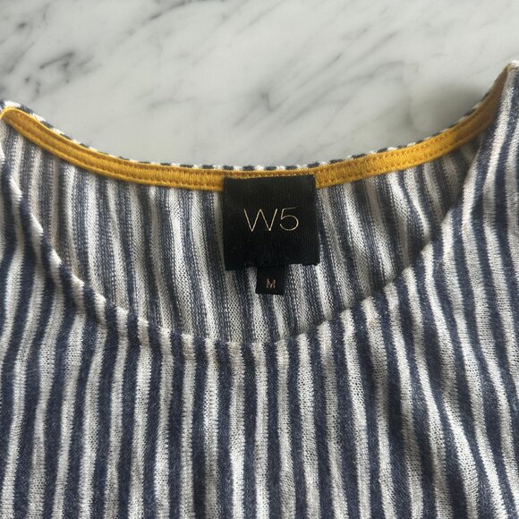 W5 Woman's Cotton Blouse - Size Medium - Picture 2 of 3